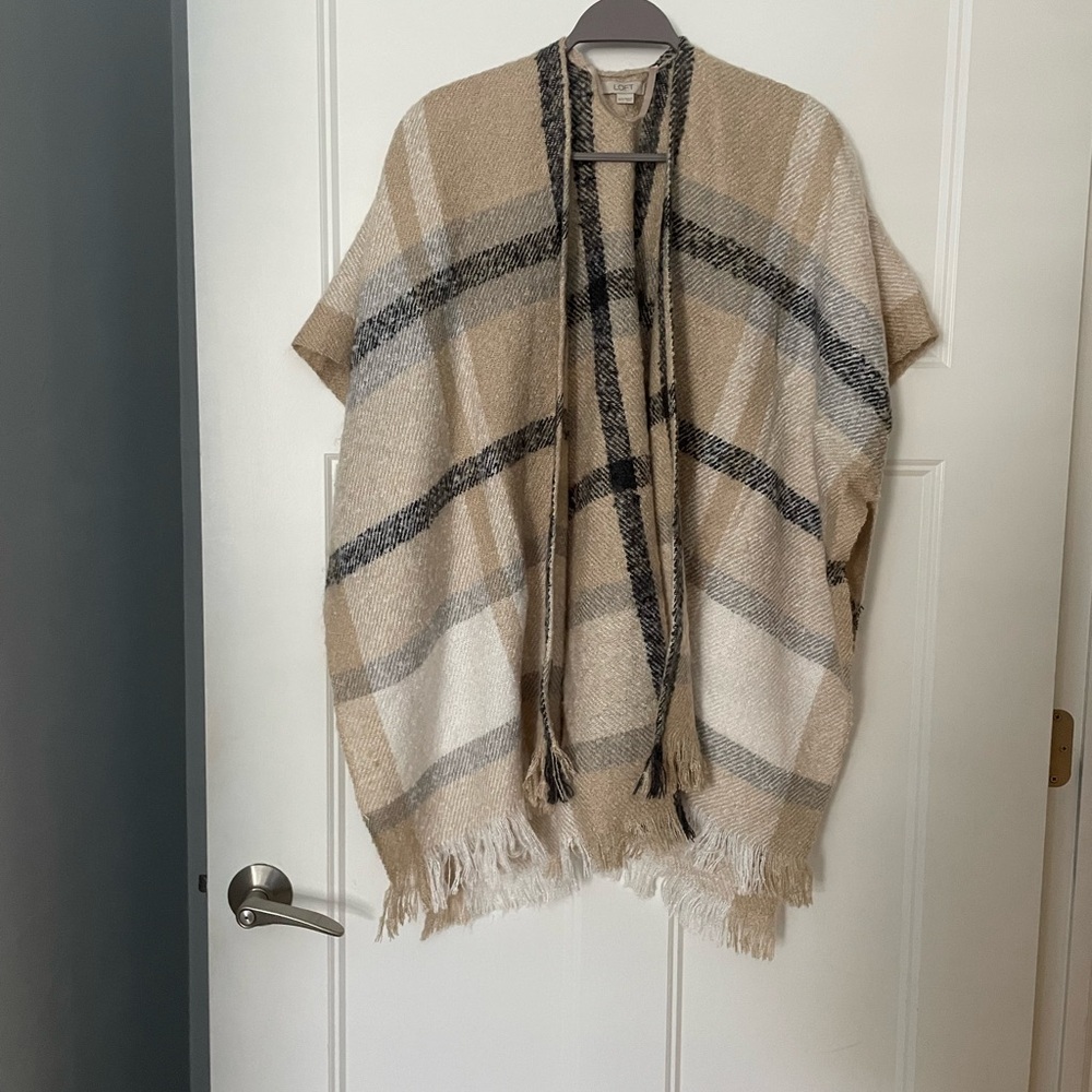 LOFT Fringe Blanket Wrap Plaid XS/S